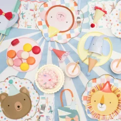 Animal Parade Die Cut Plates (x 8)