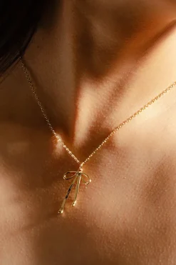 Bad to the Bow Necklace Gold