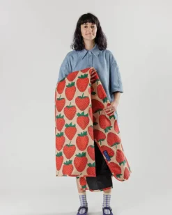 Baggu Picnic Blanket - Strawberry