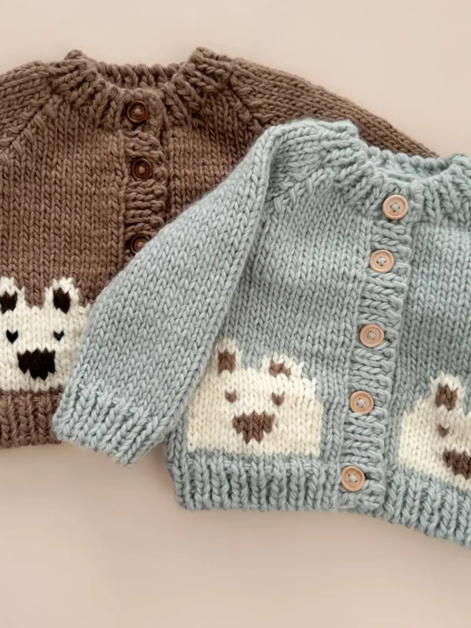 Bear Cardigan Sweater - Bowie Grey