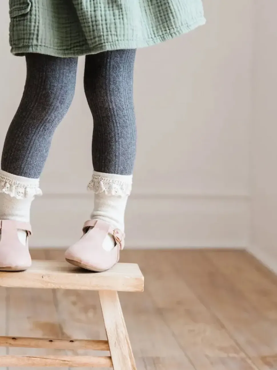 Cable Knit Tights - Charcoal