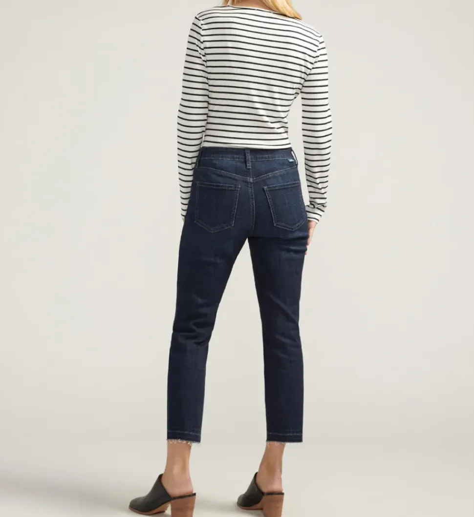 Carter Mid Rise Girlfriend Jeans (Palau’s Blue)