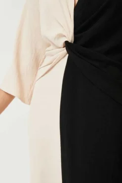 Color Block Long Dress - Black