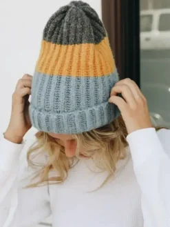 Cozy Color Block Wool Beanie - Blue/Mustard