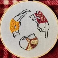 Cozy Sweater Kitties Craft Diy Embroidery Kit