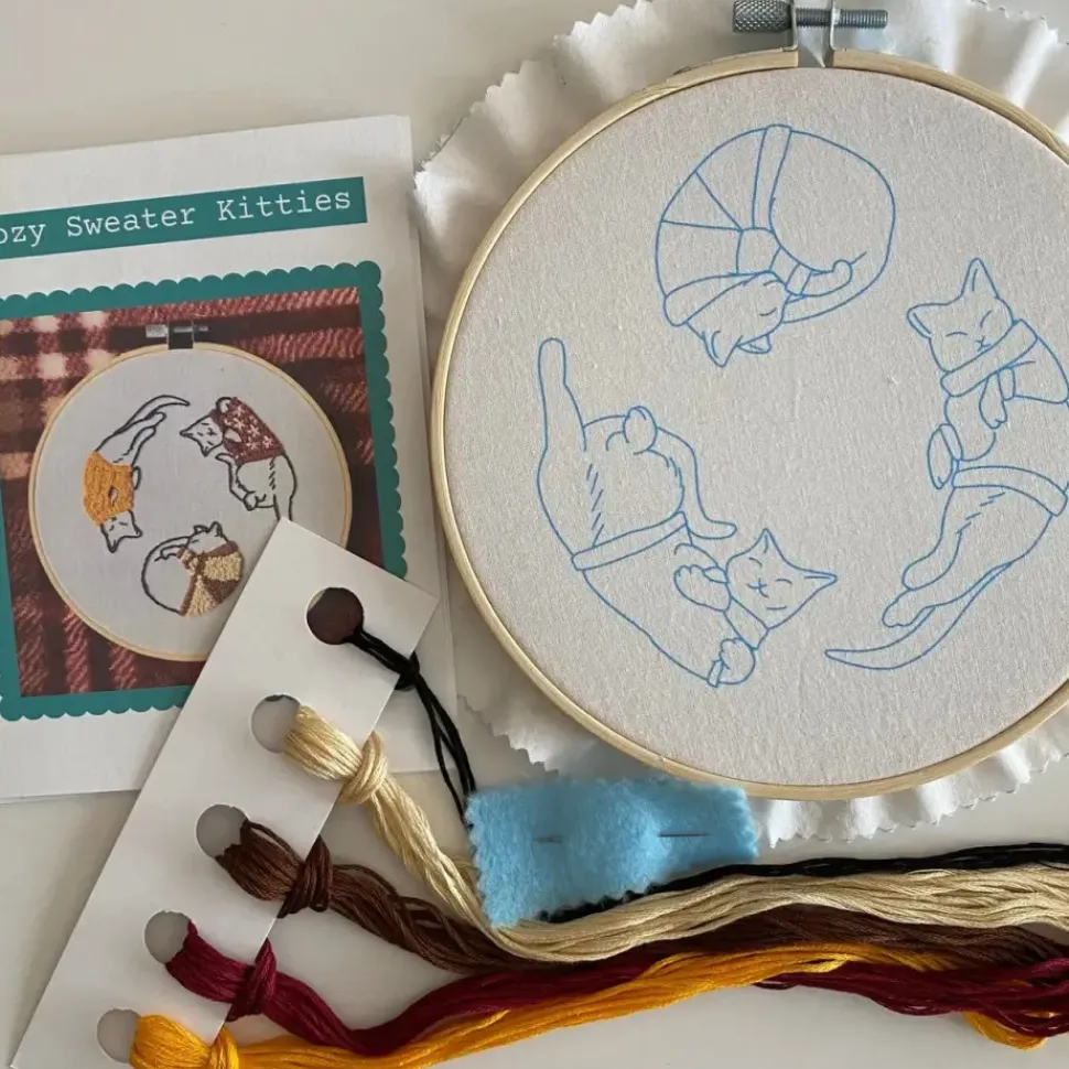 Cozy Sweater Kitties Craft Diy Embroidery Kit