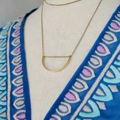 Curved Bar Necklace