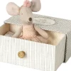 Dancing Mouse in Daybed - Little Sister