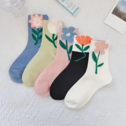 Flower Top Cotton Socks - Several Styles