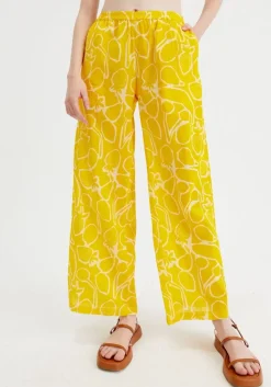 Fruit Print Mid-Rise Trousers