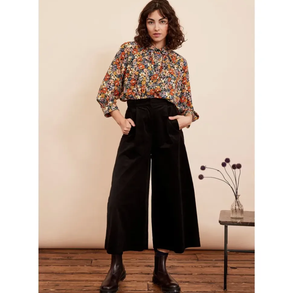 Gwen Blouse - Garden Floral