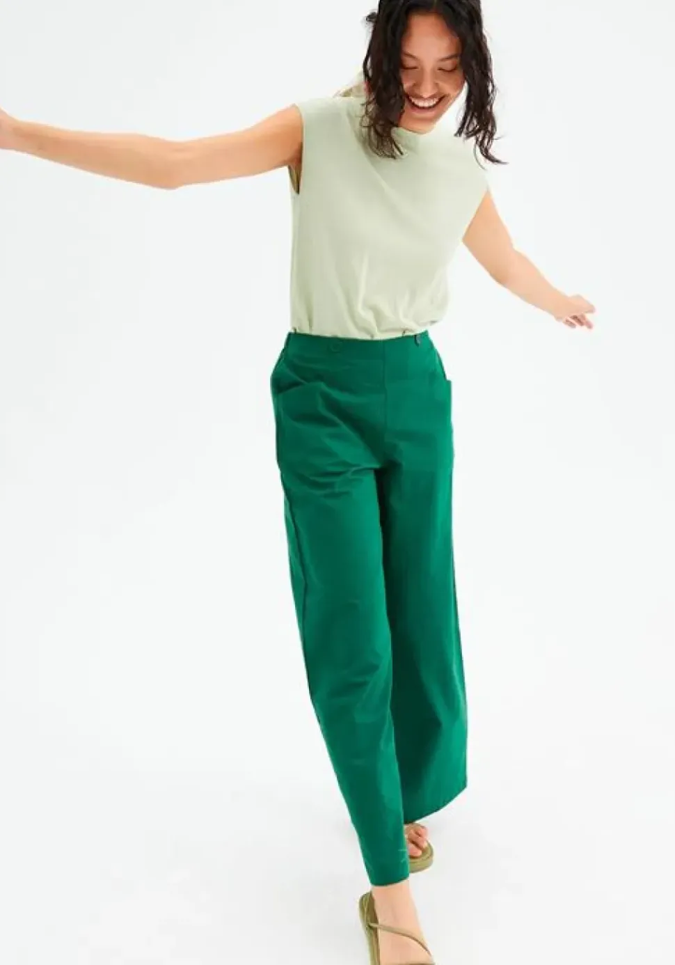High-Waisted Wide-Leg Trousers - Green
