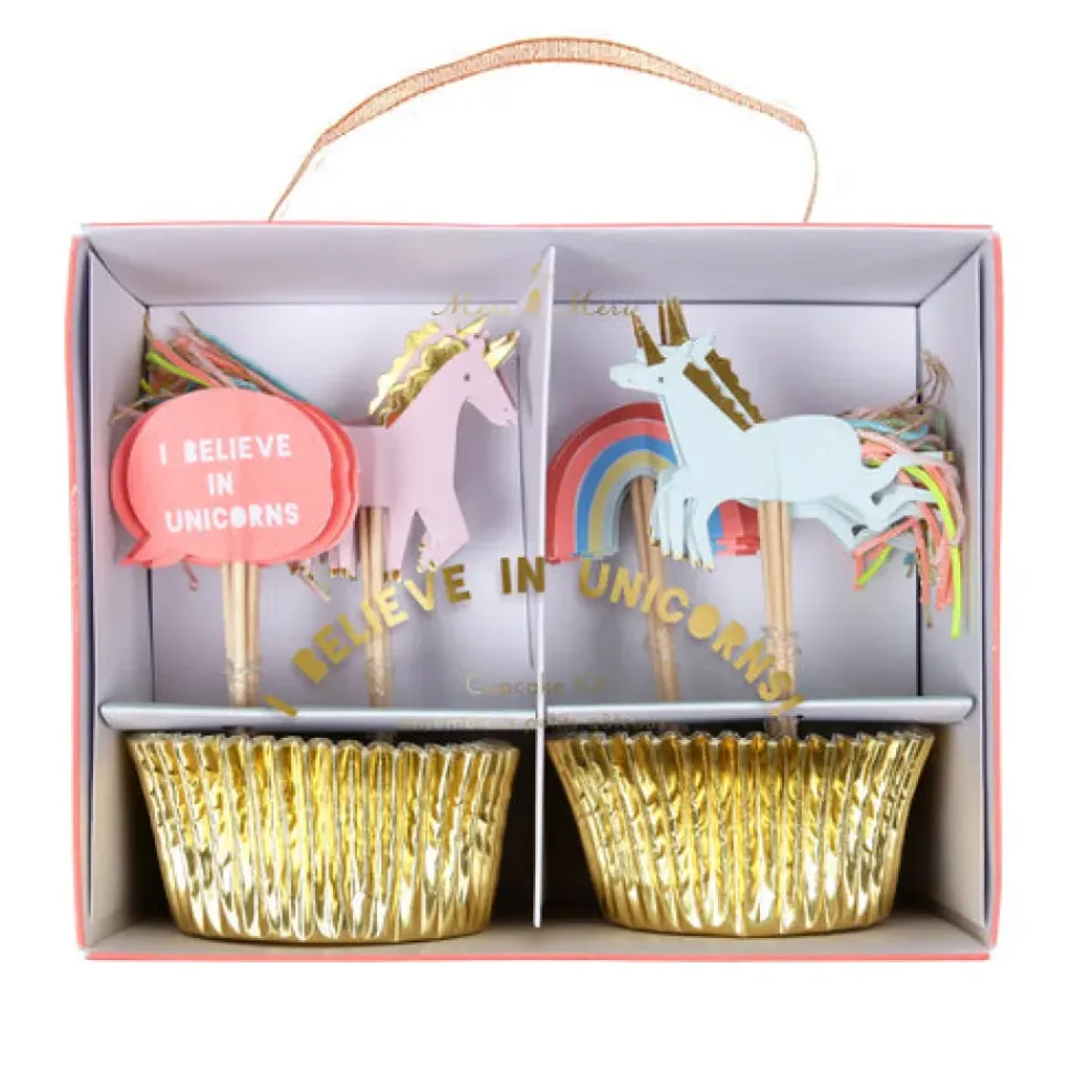 I Believe In Unicorns Cupcake Kit