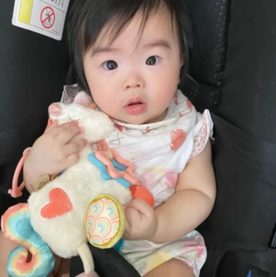 Itzy Friends Link & Love™ Activity Plush with Teether Toy - Unicorn