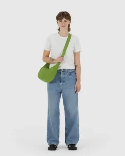 Medium Nylon Baggu Crescent Bag - Green Juice