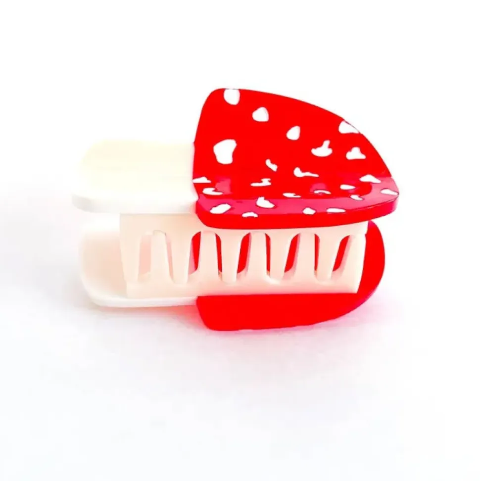 Mini Mushroom Hair Claw
