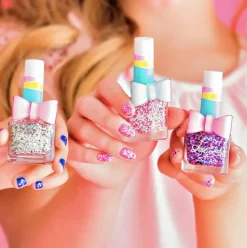 Nail Polish (several colors)