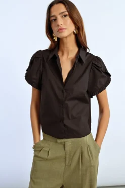 Ruffle Detail S/S Shirt - Black