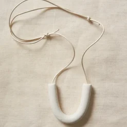 Speckled White U Necklace