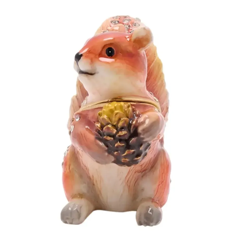 Treasured Trinkets - Red Squirrel